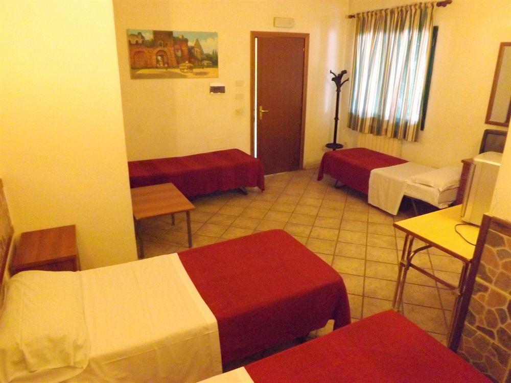 Monterosi Hotel Antico Residence Roma מראה חיצוני תמונה