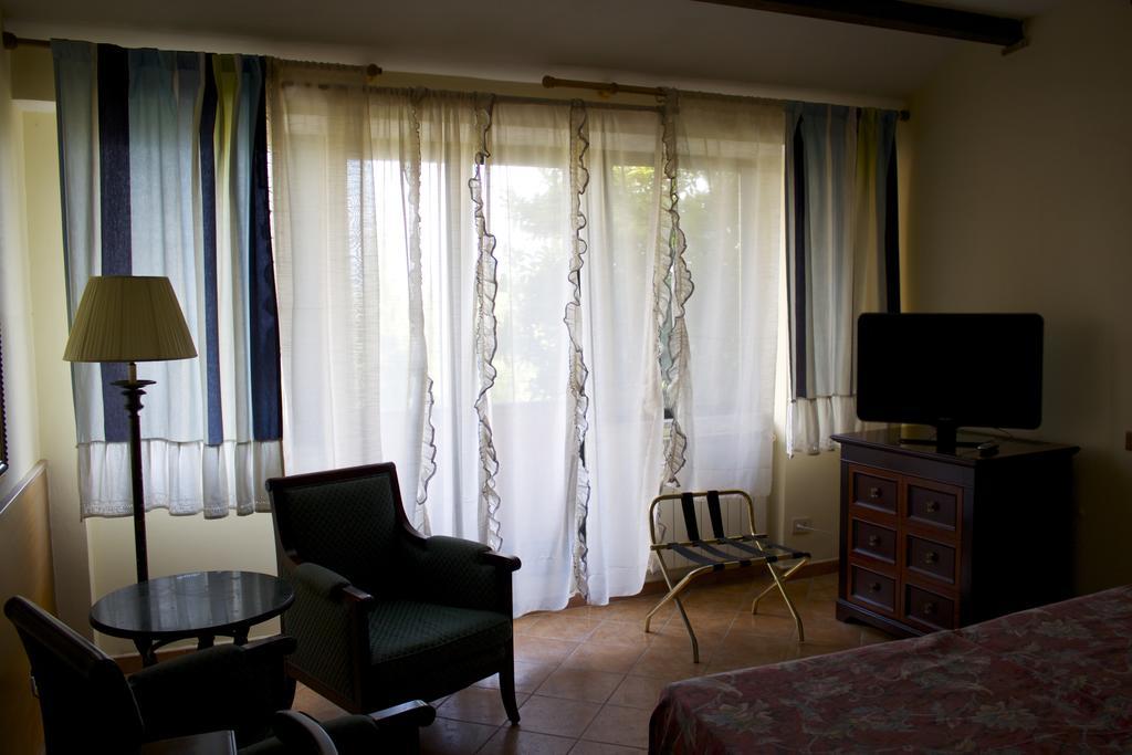Monterosi Hotel Antico Residence Roma מראה חיצוני תמונה